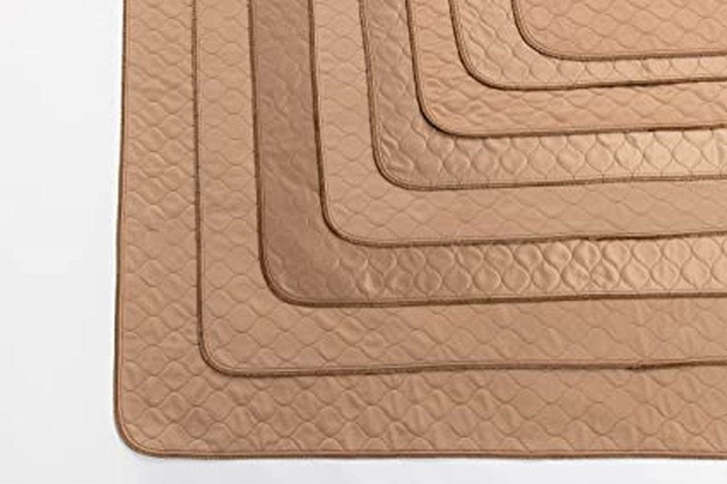 Reusable Dog Pee Pad, Waterproof Mat 41X41 in W/ Grommets, 1 Pack | 41X41 Waterproof Reusable Pee Pad with Grommets for Hanging, Washable Durable Mat for Dogs and Puppies during Whelping