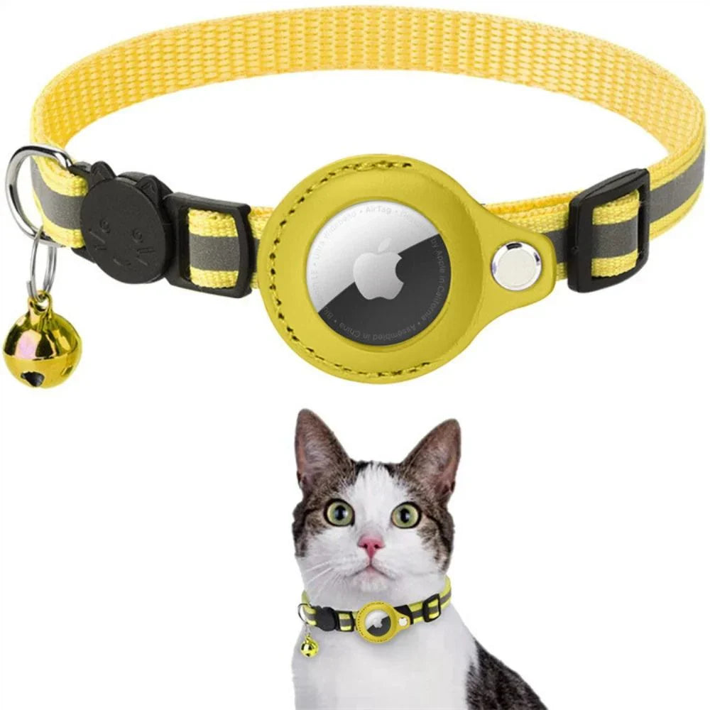 CAT GPS Tracking Collar with Quick-Release Fastener and Reflective Design for Improved Nighttime Visibility